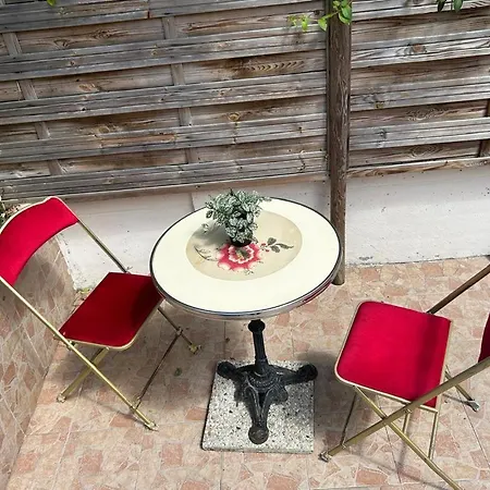Chez Joselyne Apartment Bezons Exterior photo